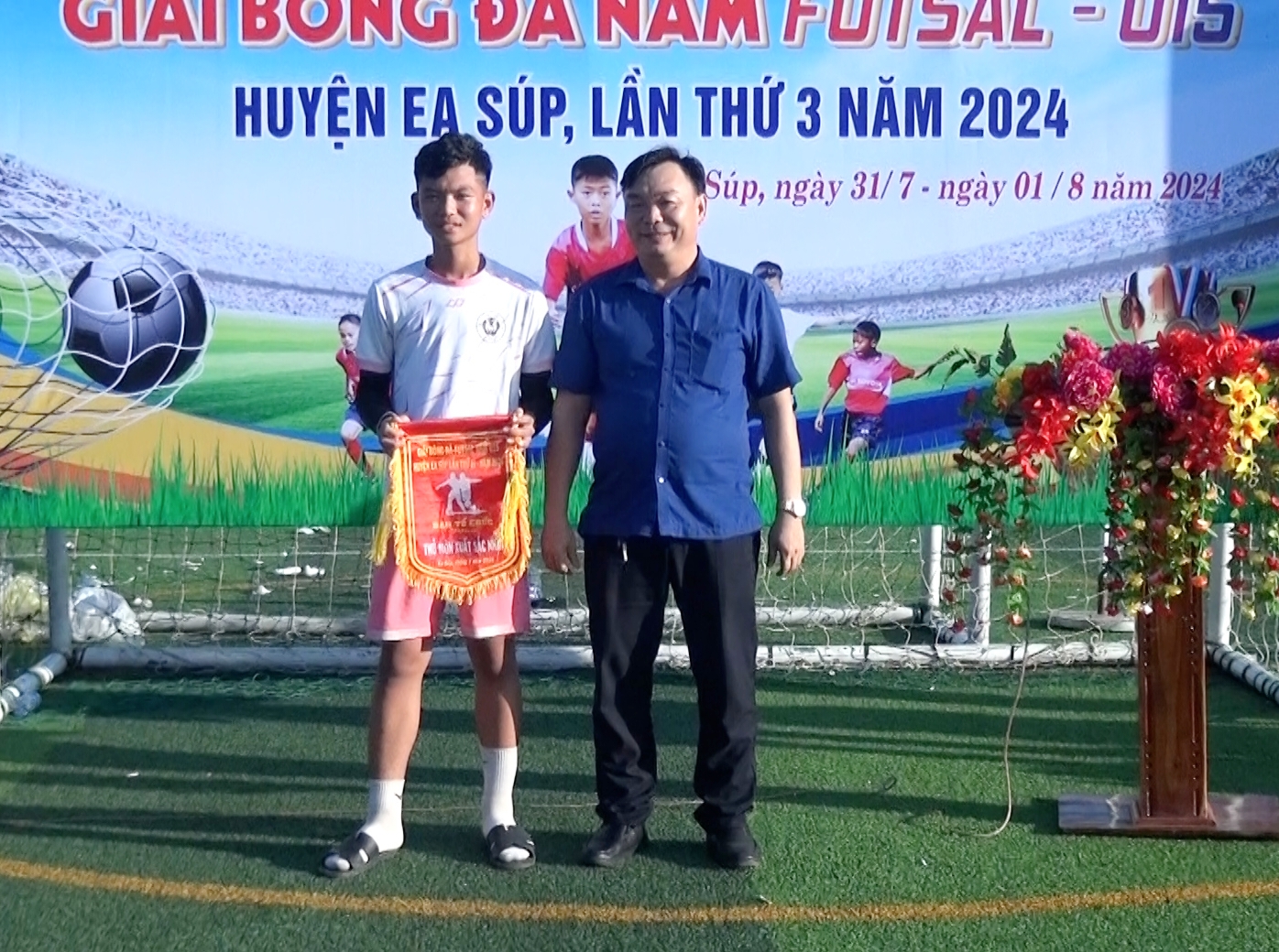 câu thủ trịnh bảo nam dat đánh hiệu thủ môn xuất sắc nhất